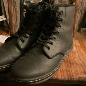 Dr. Martens Black Leather Womens boots W11